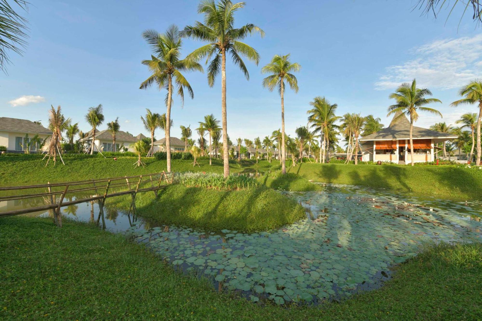 Cocoland River Beach Resort & Spa Quảng Ngãi Exteriör bild