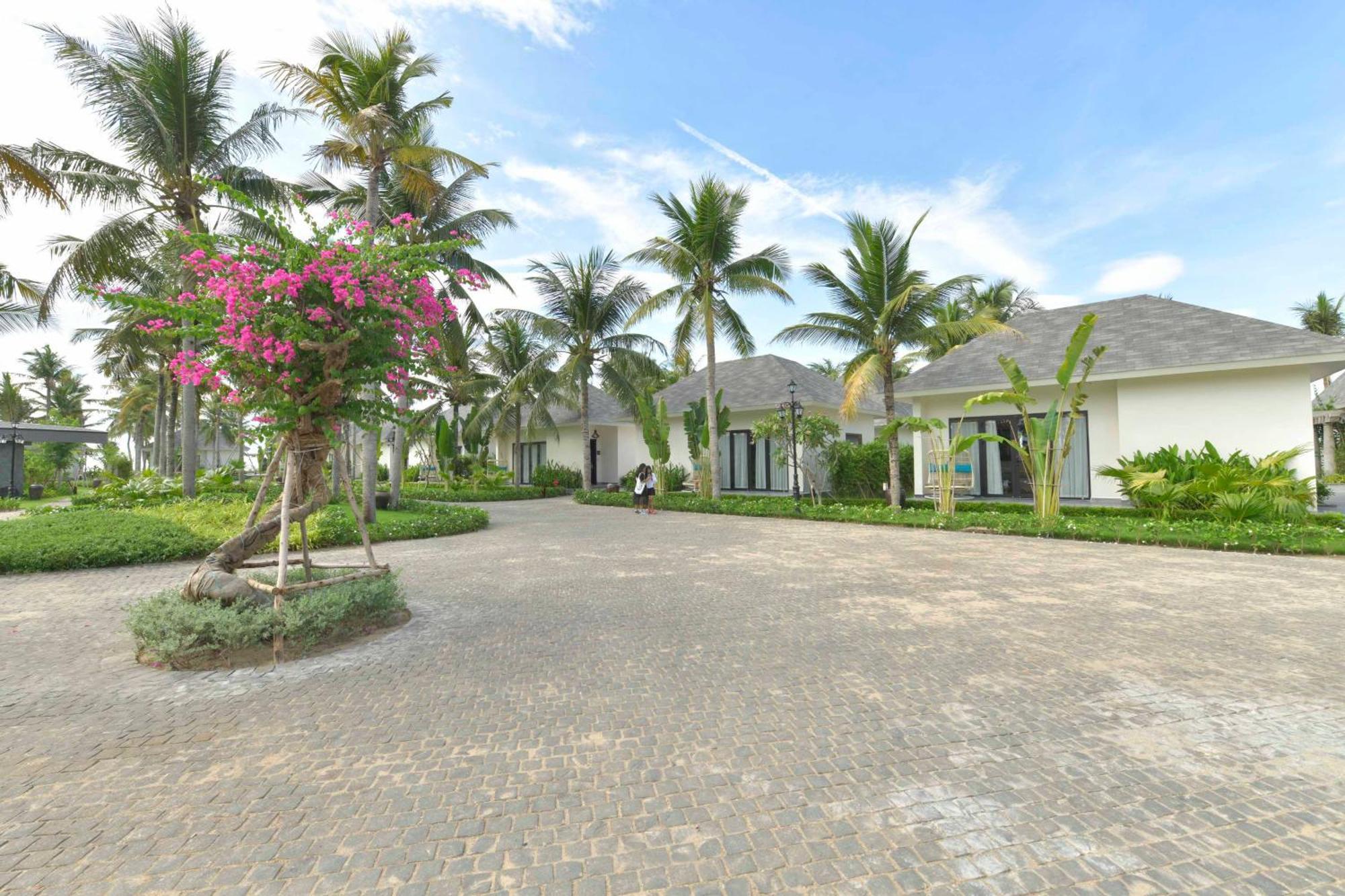 Cocoland Thu Xa Ancient Town Resort Quảng Ngãi Exteriör bild